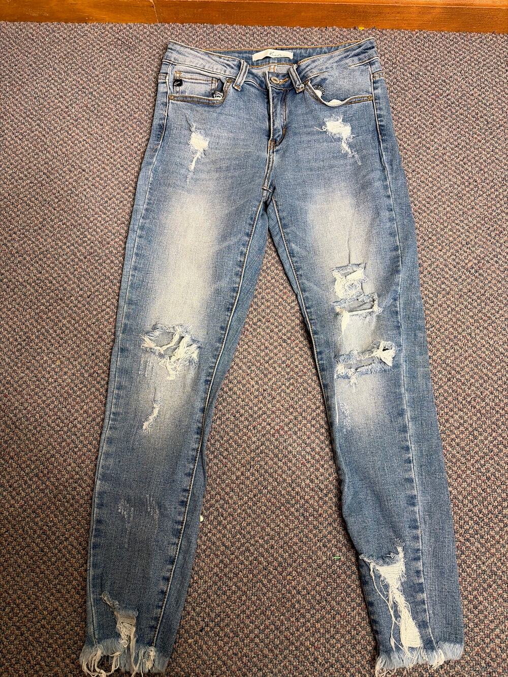 Kancan Distressed Skinny Ankle Jean 7/27